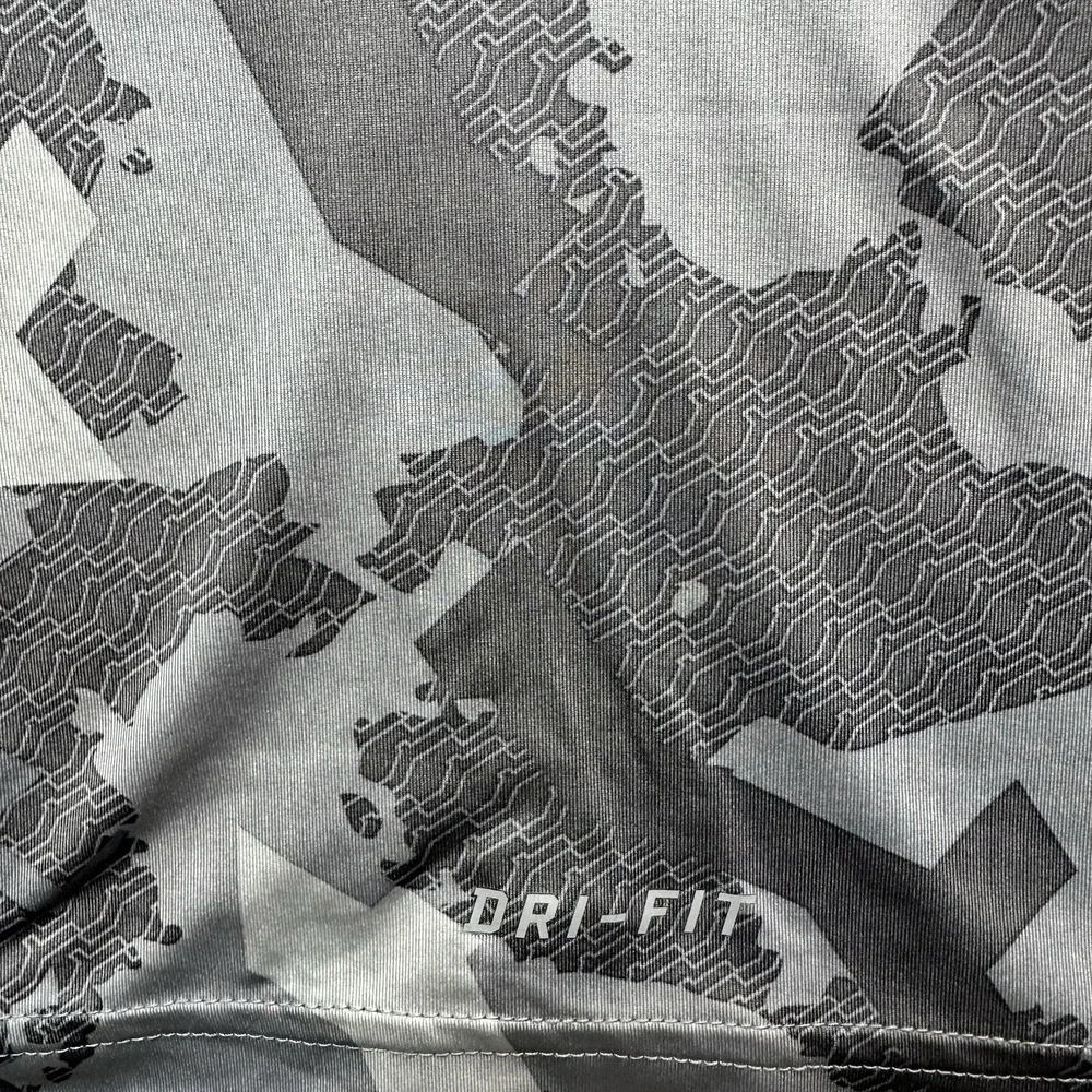 Nike Pro Combat Men's XXL Camo Compression Shirt Dri-FIT Athletic Training - Picture 4 of 9